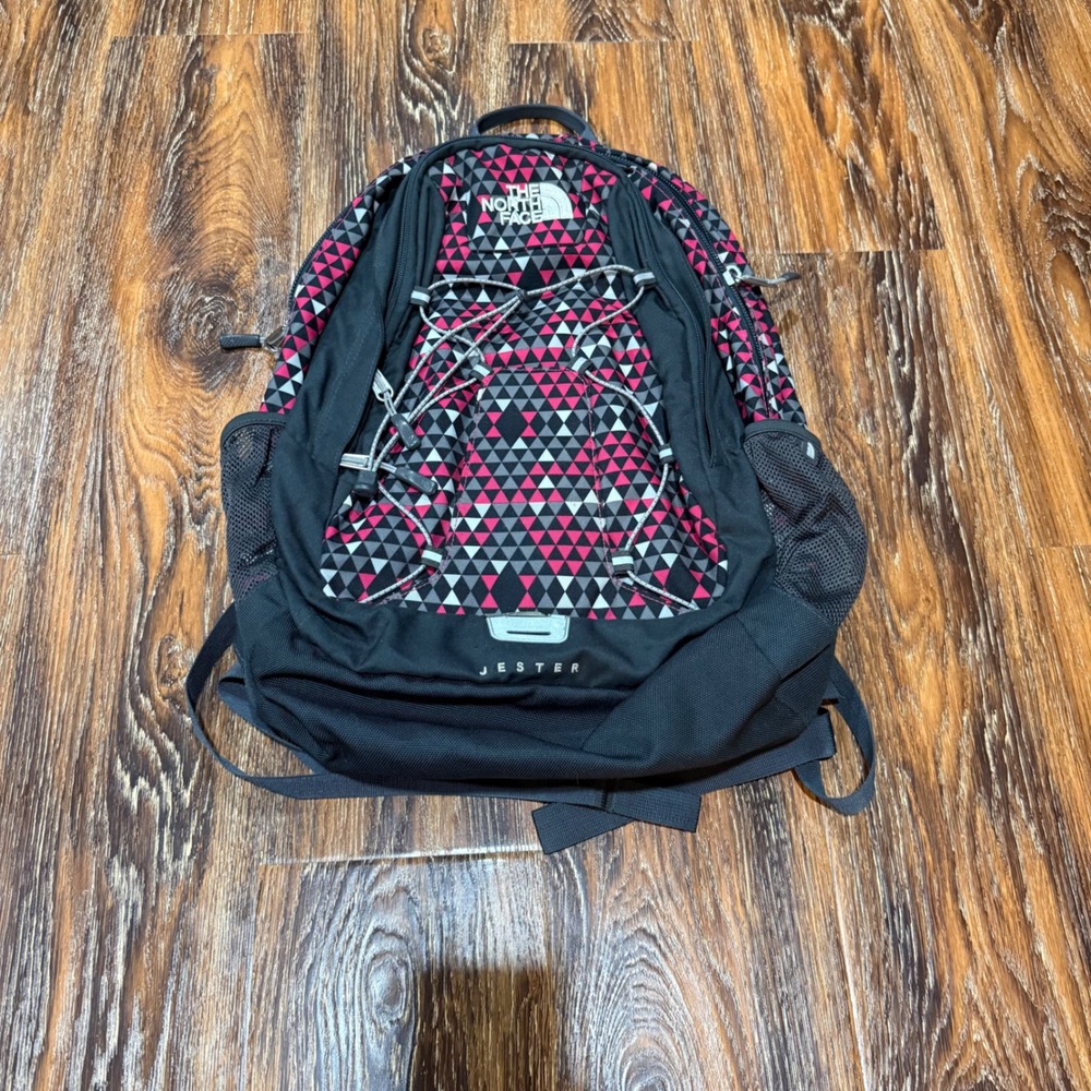 North Face Jester Backpack Womens Pink Black Geometric Triangle A93H Bookbag